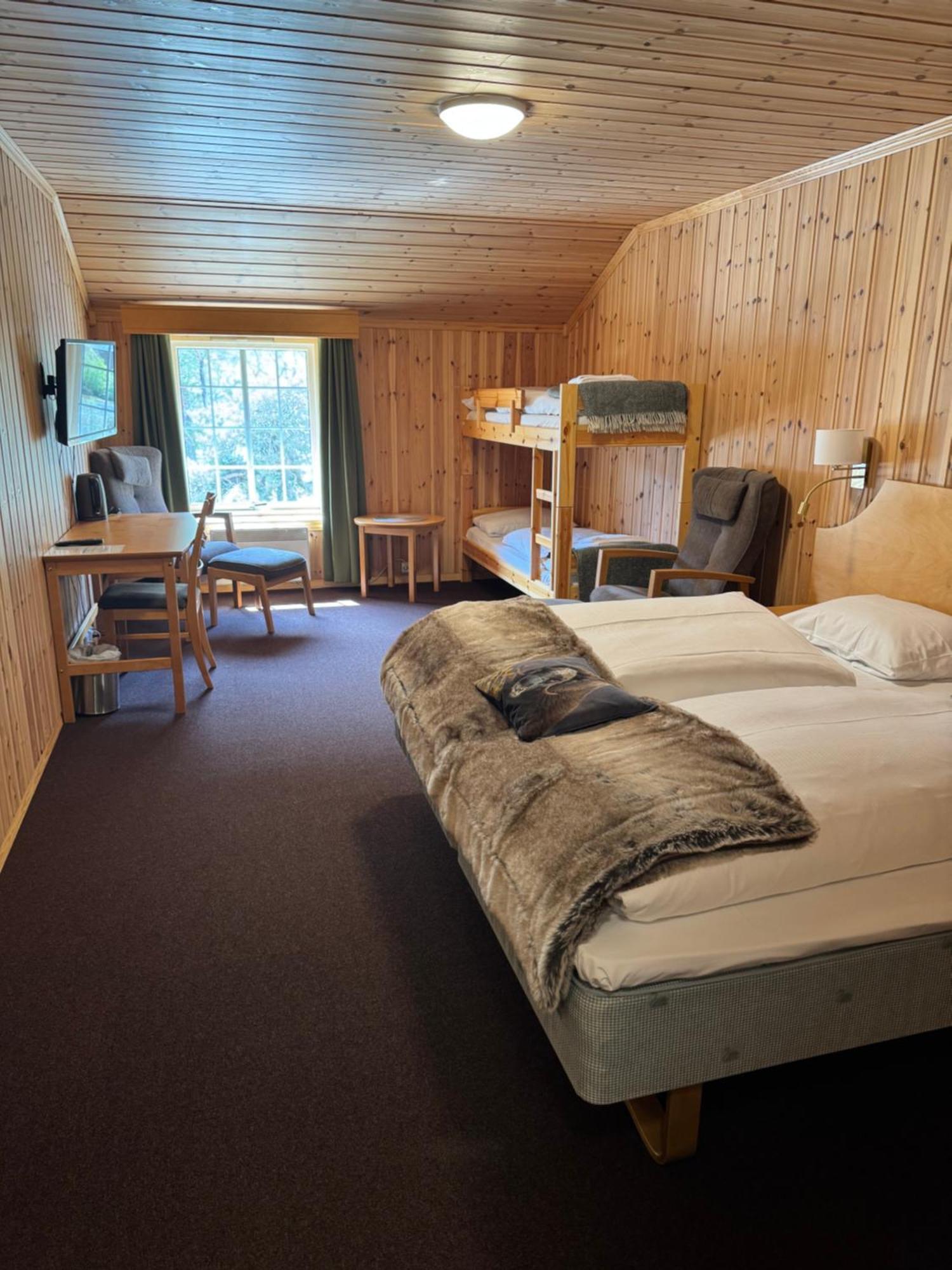 Toftemo Turiststasjon Hotel Dovre ภายนอก รูปภาพ