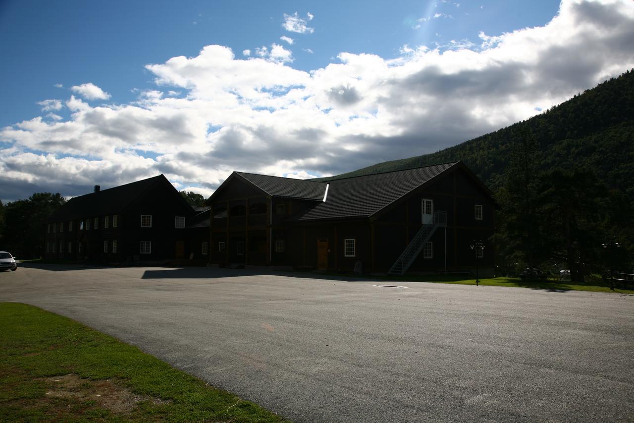 Toftemo Turiststasjon Hotel Dovre ภายนอก รูปภาพ