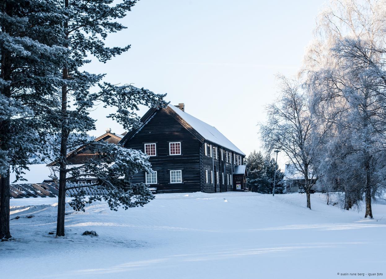 Toftemo Turiststasjon Hotel Dovre ภายนอก รูปภาพ