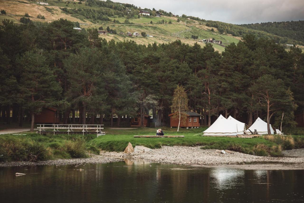 Toftemo Turiststasjon Hotel Dovre ภายนอก รูปภาพ
