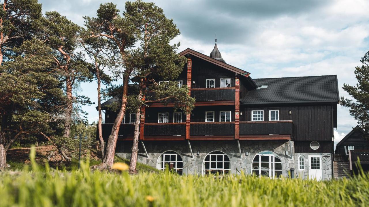 Toftemo Turiststasjon Hotel Dovre ภายนอก รูปภาพ